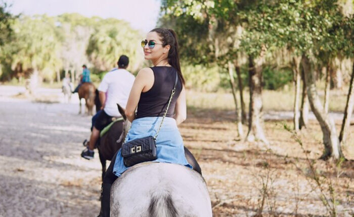 Roatan Beach Horseback Riding Adventure